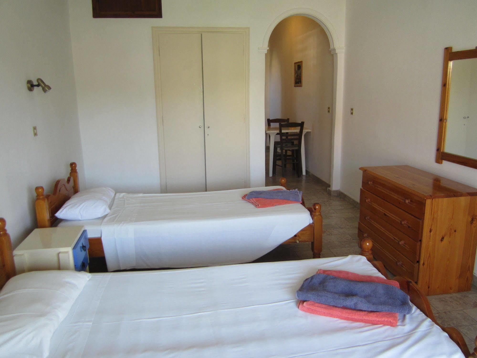 Island Bali (Adults Only) Hotel กาวอส ภายนอก รูปภาพ
